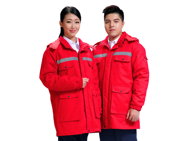 http://m.ggwsct.com 紅色工作服沖鋒衣展示